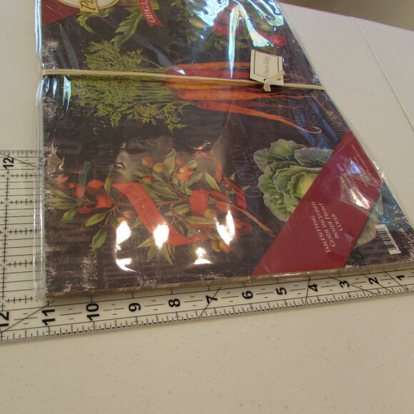 CounterArt 'Chalkboard Veggies' Premium Disposable Paper Placemats New - Picture 10 of 11